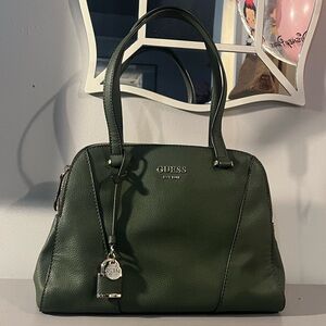 Guess Shoulder Bag in Forrest Green